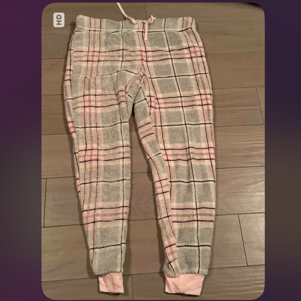 Secret Treasures Pink and Gray Plaid Pajama Pants LARGE